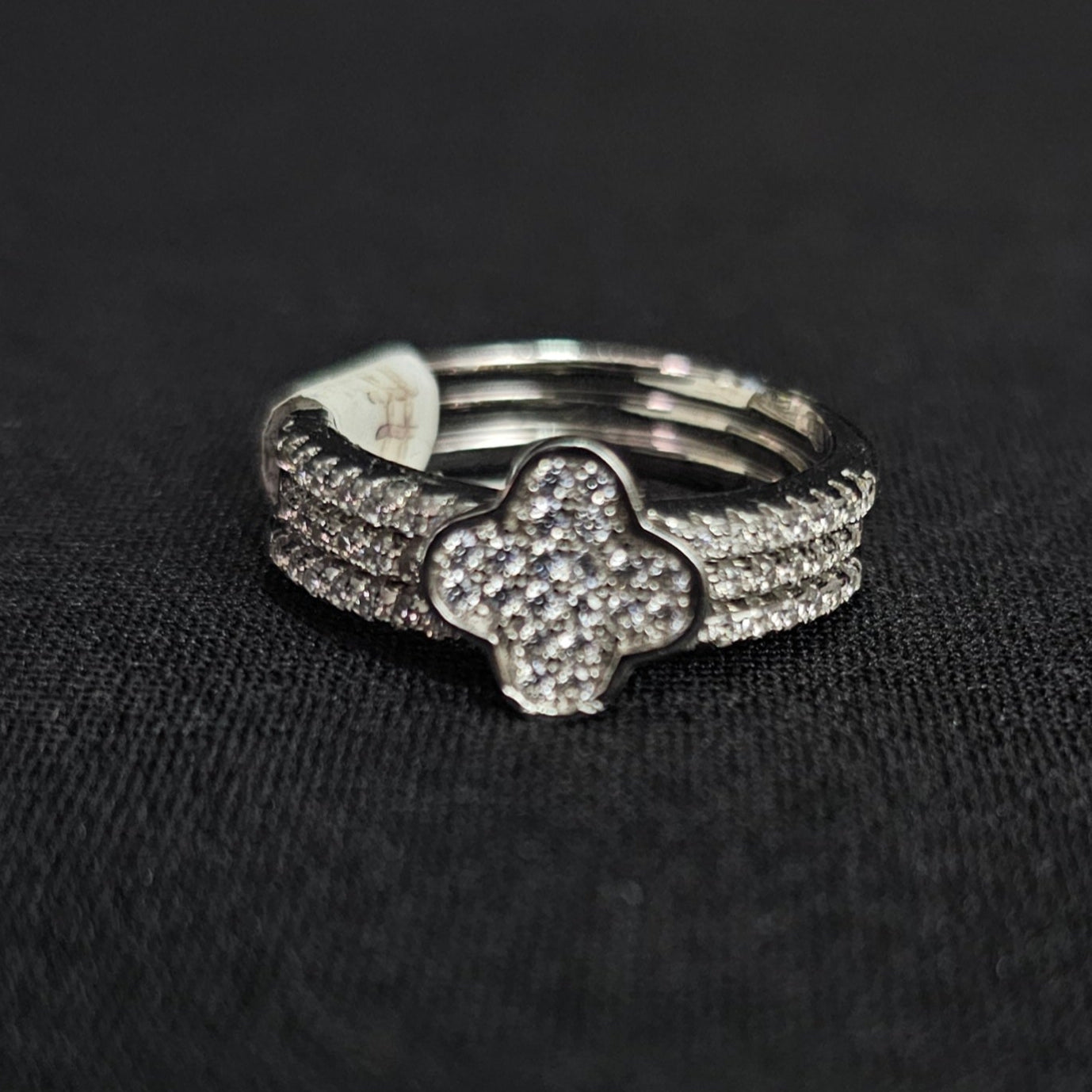 White Stone Clover 3 Band Ring 925 Sterling Silver – AK