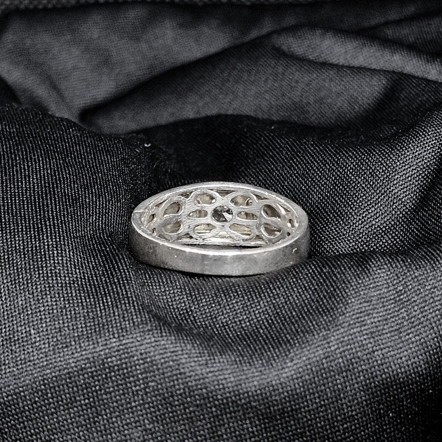 Men's Silver-Tone Solitaire Ring, 8g, Size 13, Icy CZ Centerpiece