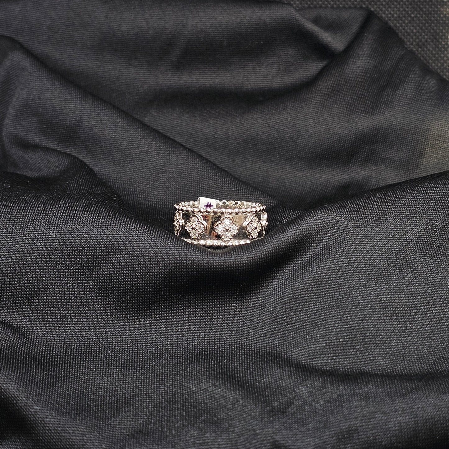 Ornate Silver Ring with Floral CZ Detailing – Size 10, 6.5g