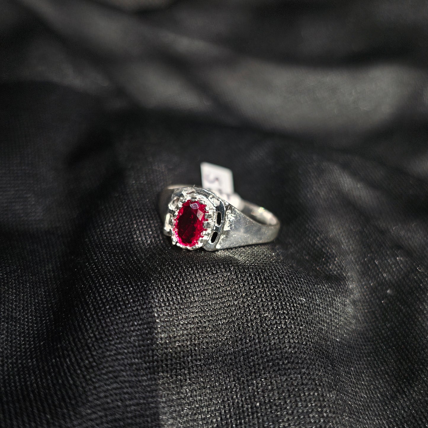 Silver Red Oval Gemstone Ring, Size 4.5, 1.5g, Elegant Design