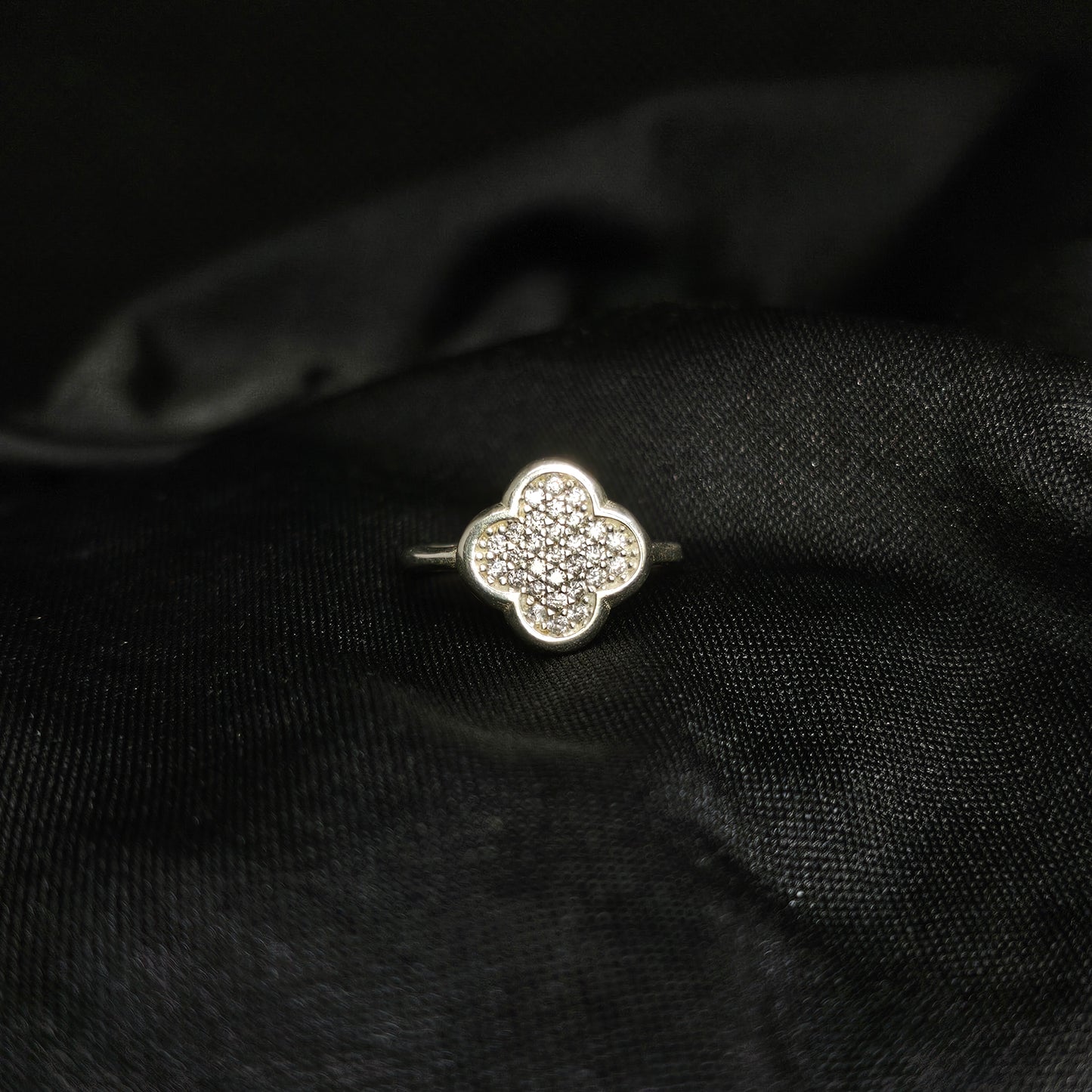 Clover CZ Statement Ring, Silver, Sizes 5.5 & 8.5, 3g Modern Glam
