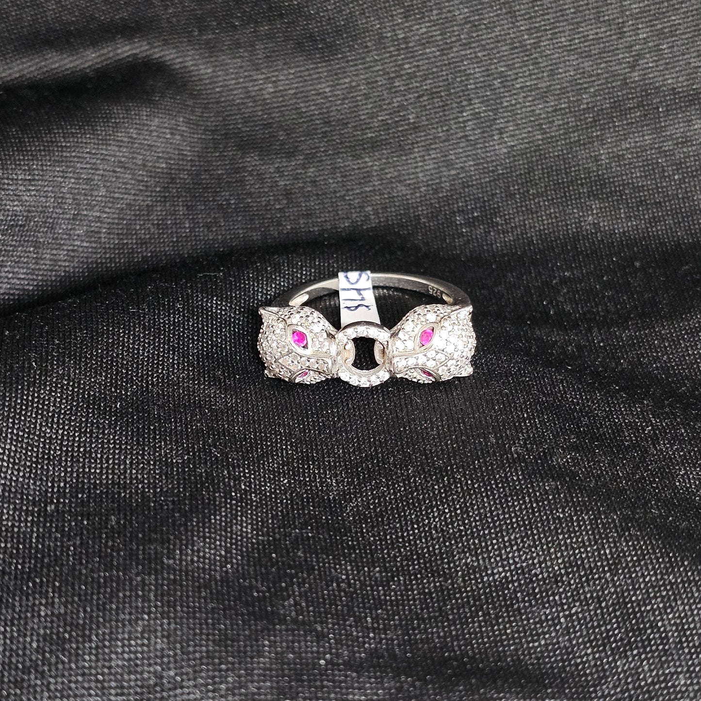 Dual Panther Head Silver Ring with Pink Eyes – Size 7