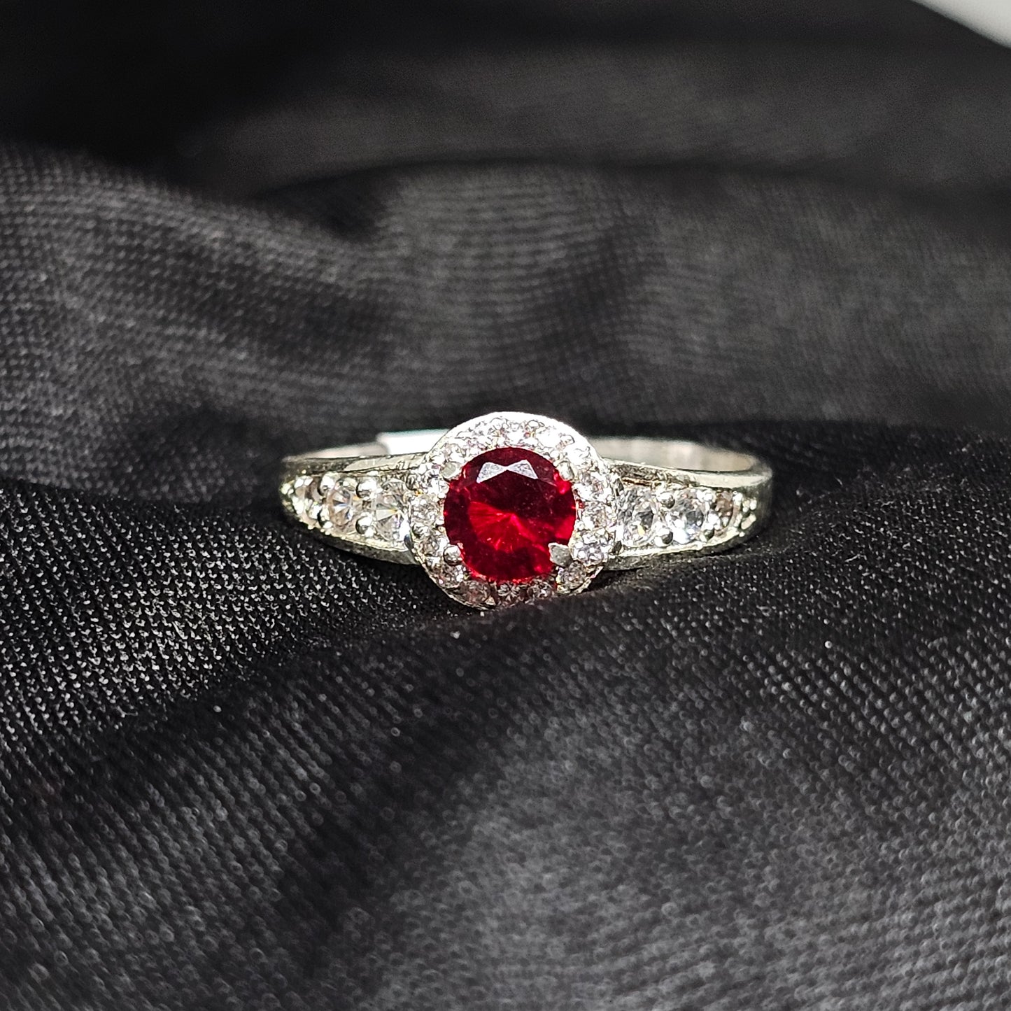 Ruby Red CZ Halo Ring in Silver – Size 9.5, 3g, Elegant Design