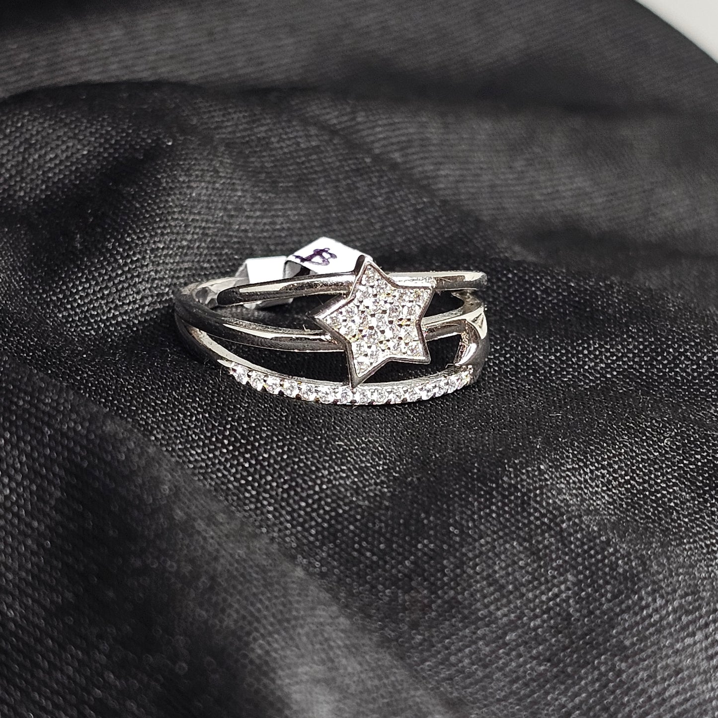 CZ Star Ring in Silver Tone – Size 10, 3.5g, Modern Celestial Style