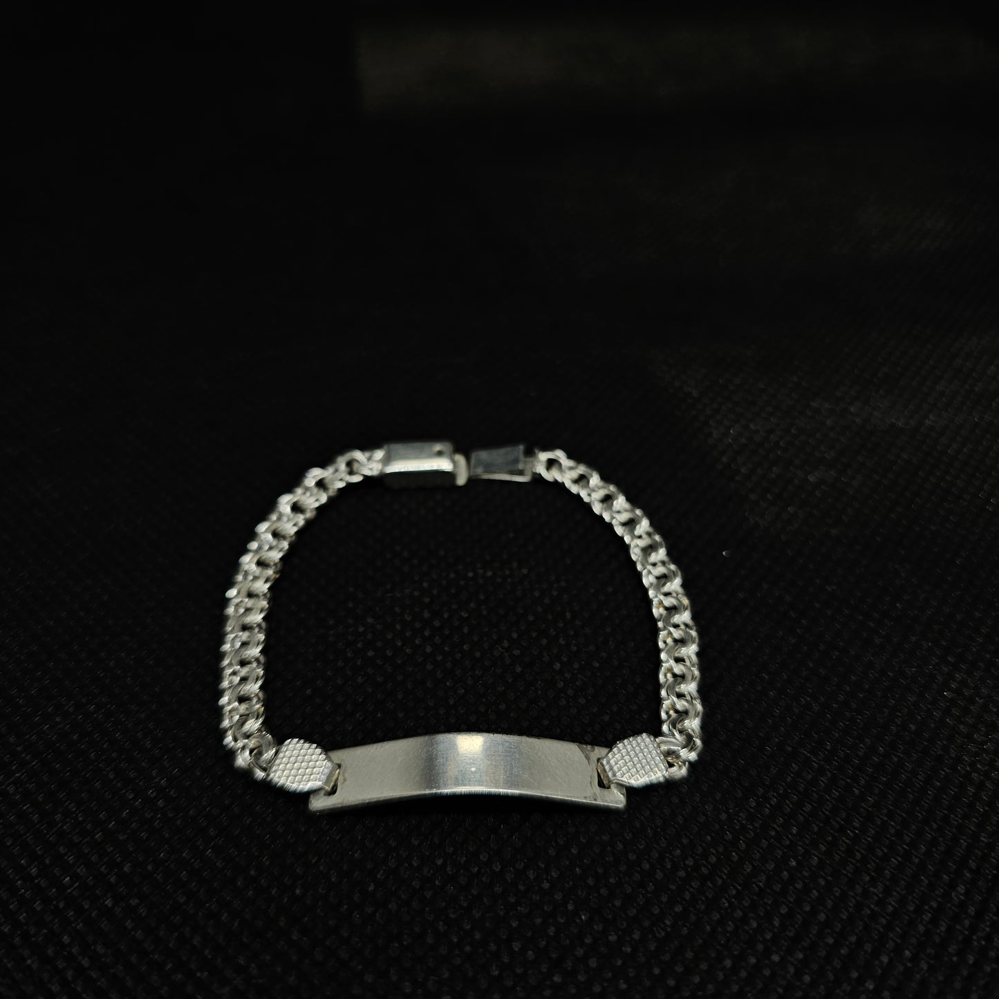 Kids Twisted Curb ID Bracelet in Silver with Polished Plate
