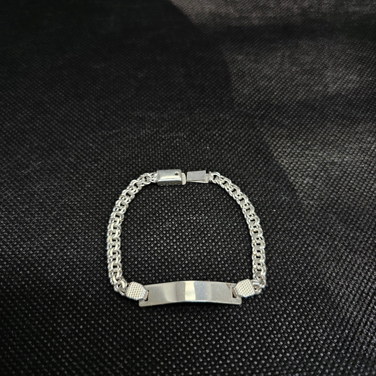 Kids Twisted Curb ID Bracelet in Silver with Polished Plate