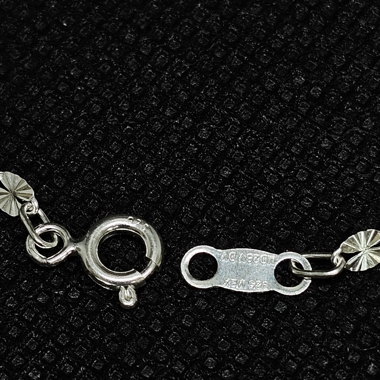 Silver Starburst Disc Chain Bracelet with High Polish Finish