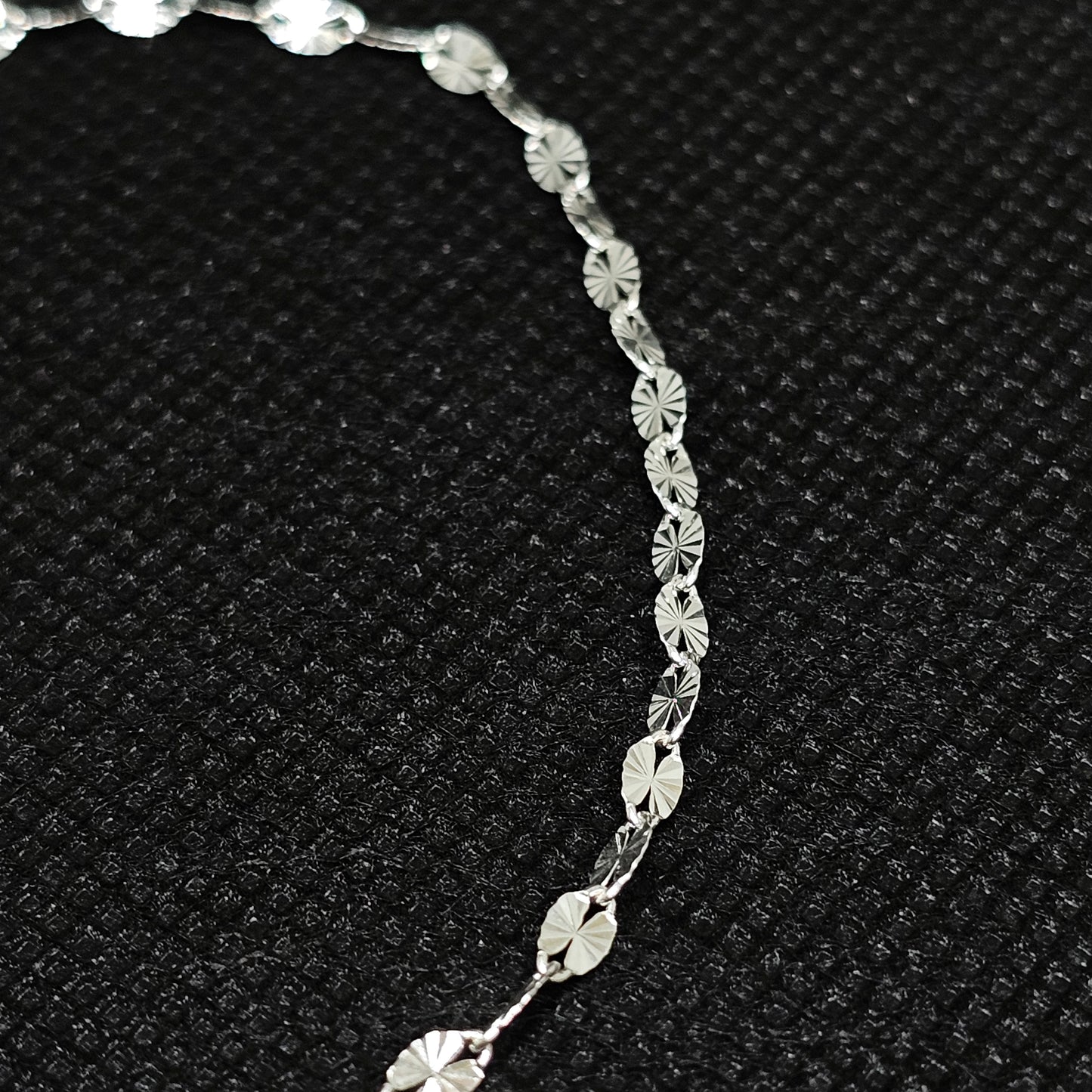 Silver Starburst Disc Chain Bracelet with High Polish Finish