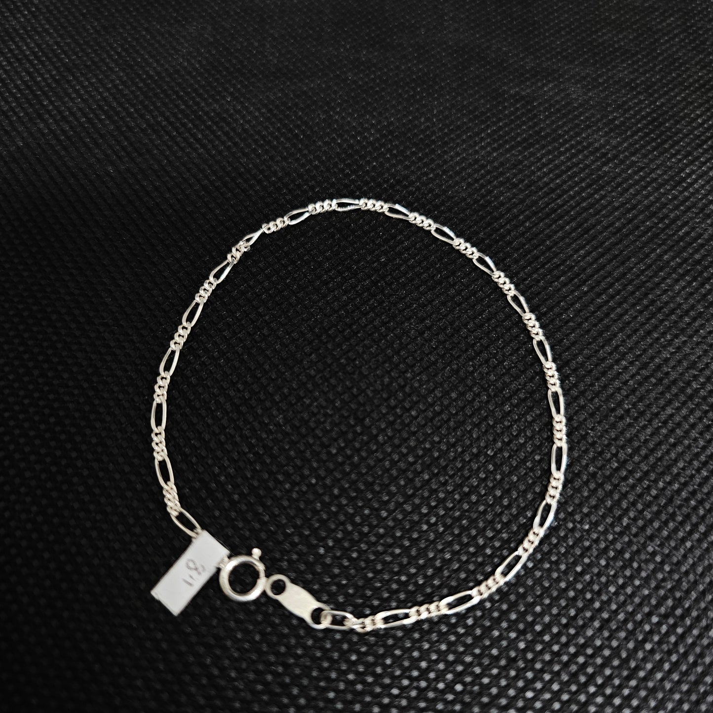 Classic Figaro Link Chain Bracelet in Polished Silver Finish