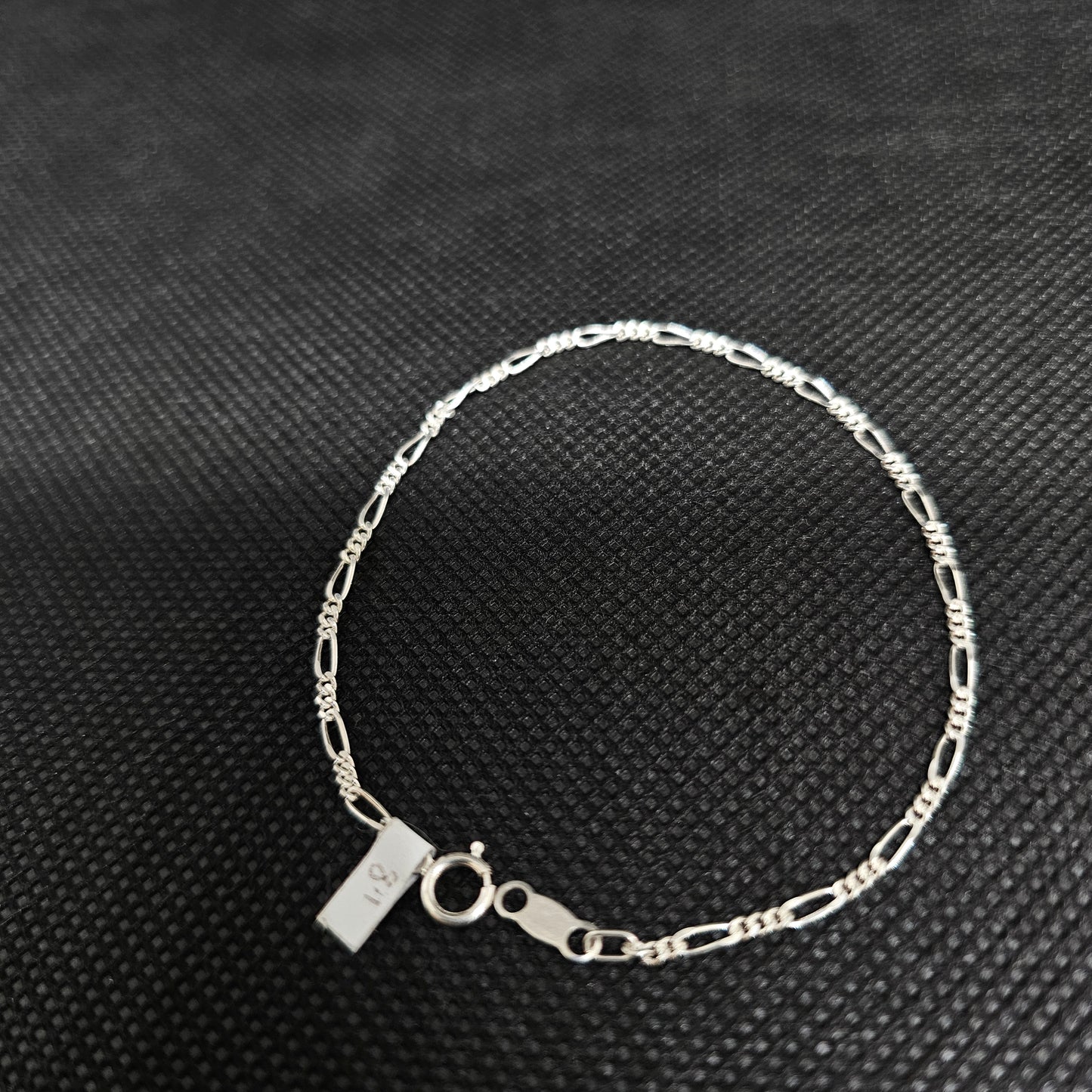 Classic Figaro Link Chain Bracelet in Polished Silver Finish