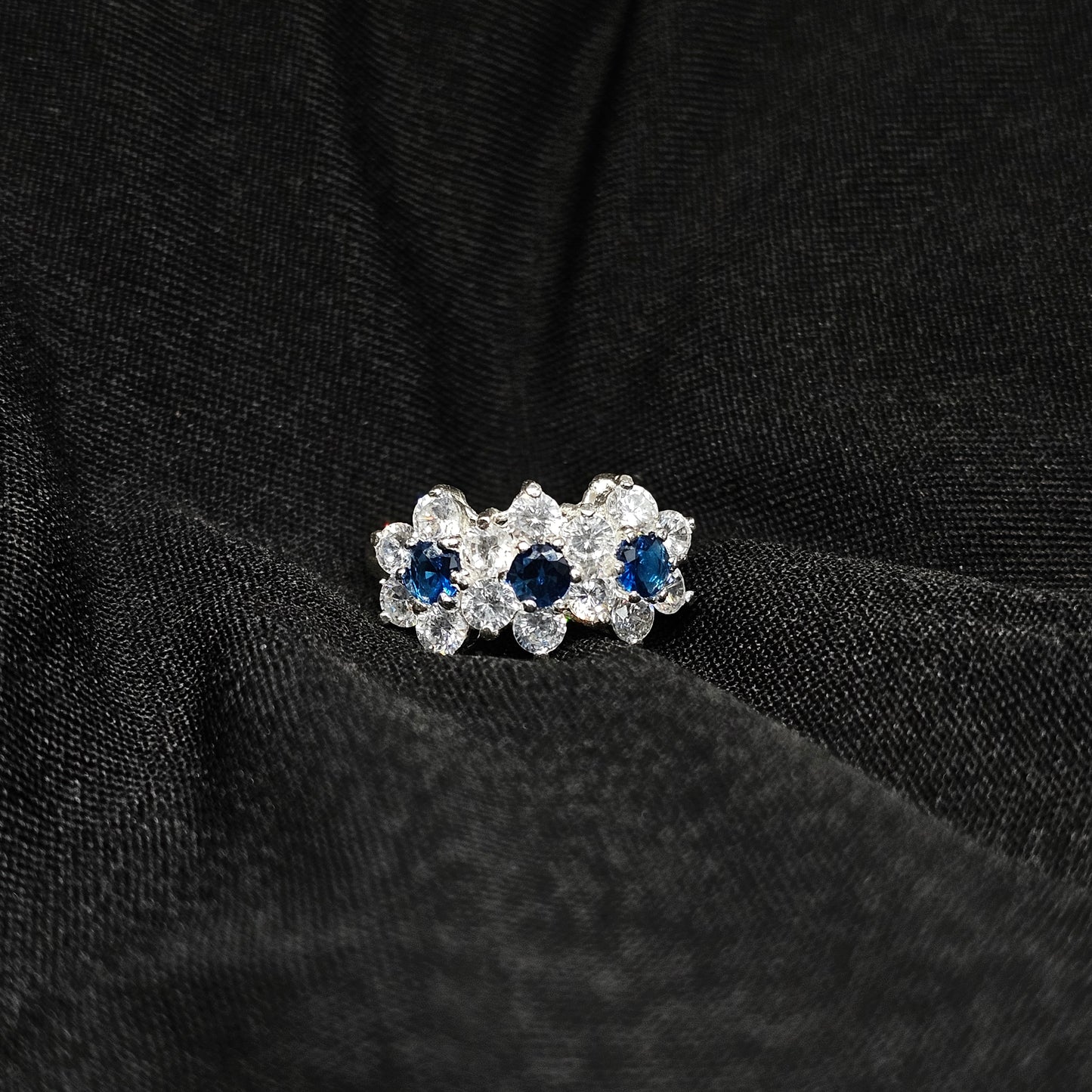 925 Silver Blue & White CZ Flower Ring – Size 7 Elegant Band