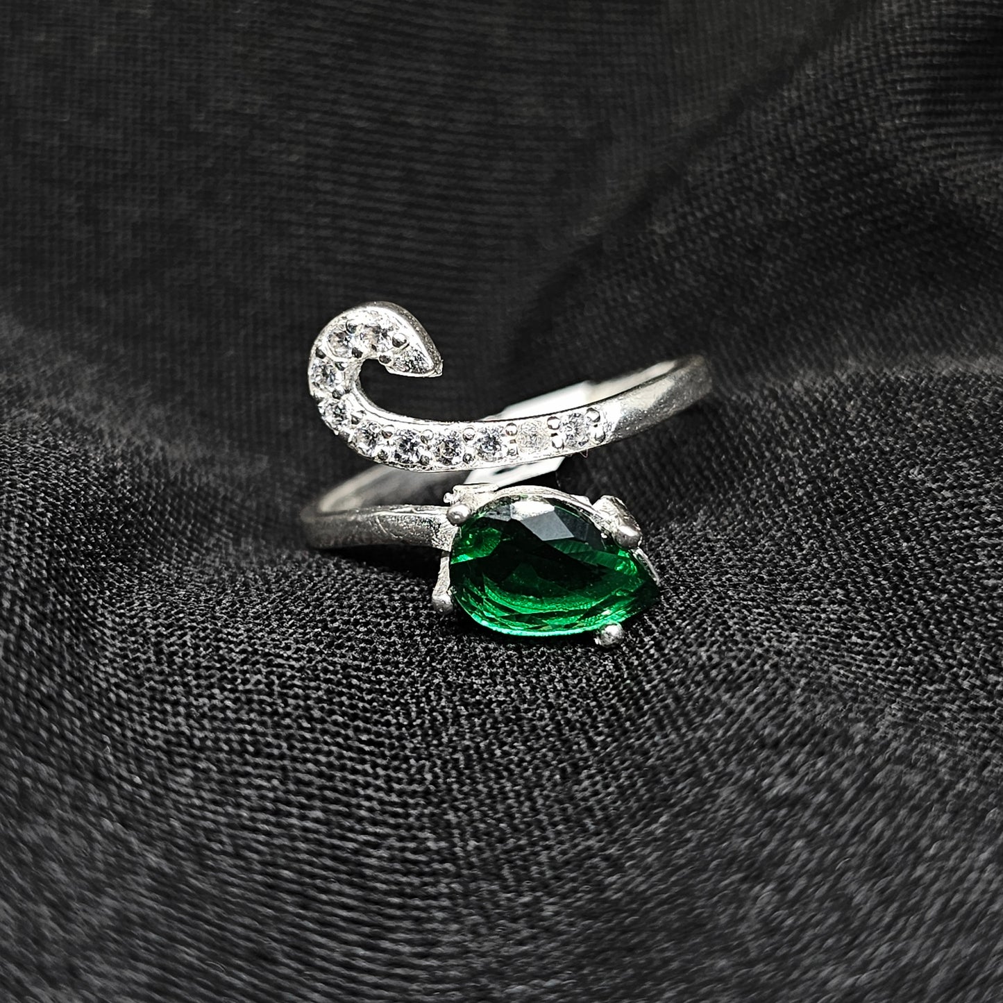 925 Silver Snake Ring with Green CZ – Size 7.5 Unique Design