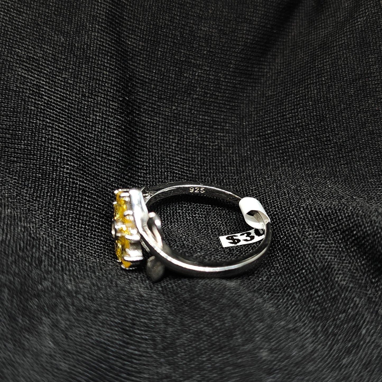 Silver Floral Ring with Yellow Gemstones – Size 7.5