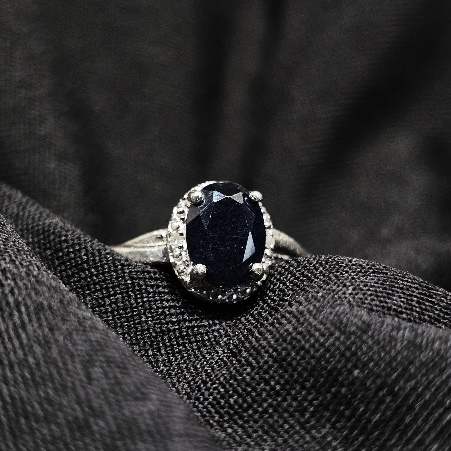 Silver Oval-Cut Blue Stone Halo Ring – Size 8