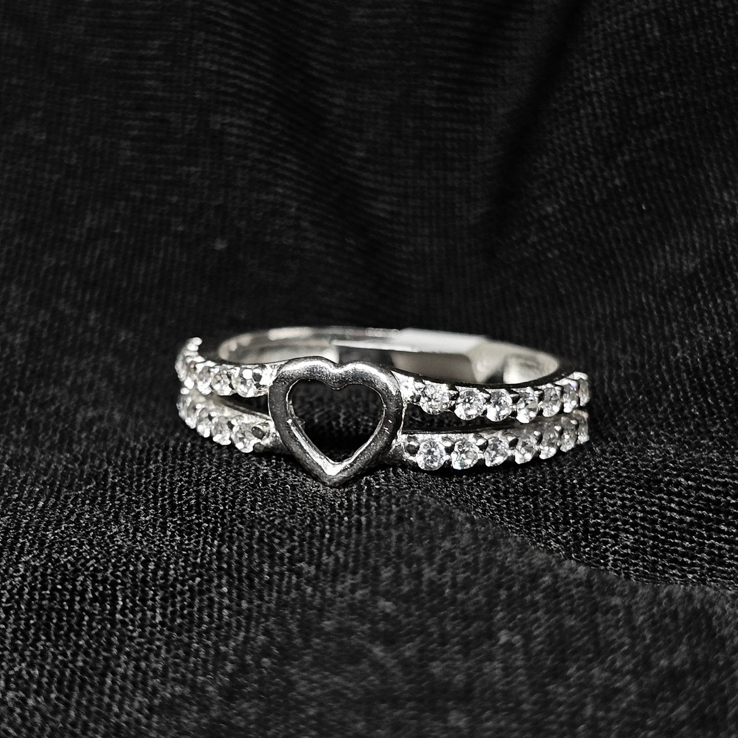 Silver Heart Cutout Ring with Double Crystal Band – Size 8