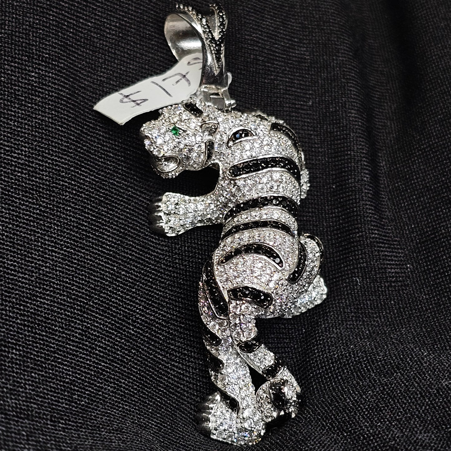 Tiger Pendant – Bold Animal Jewelry for Men & Women