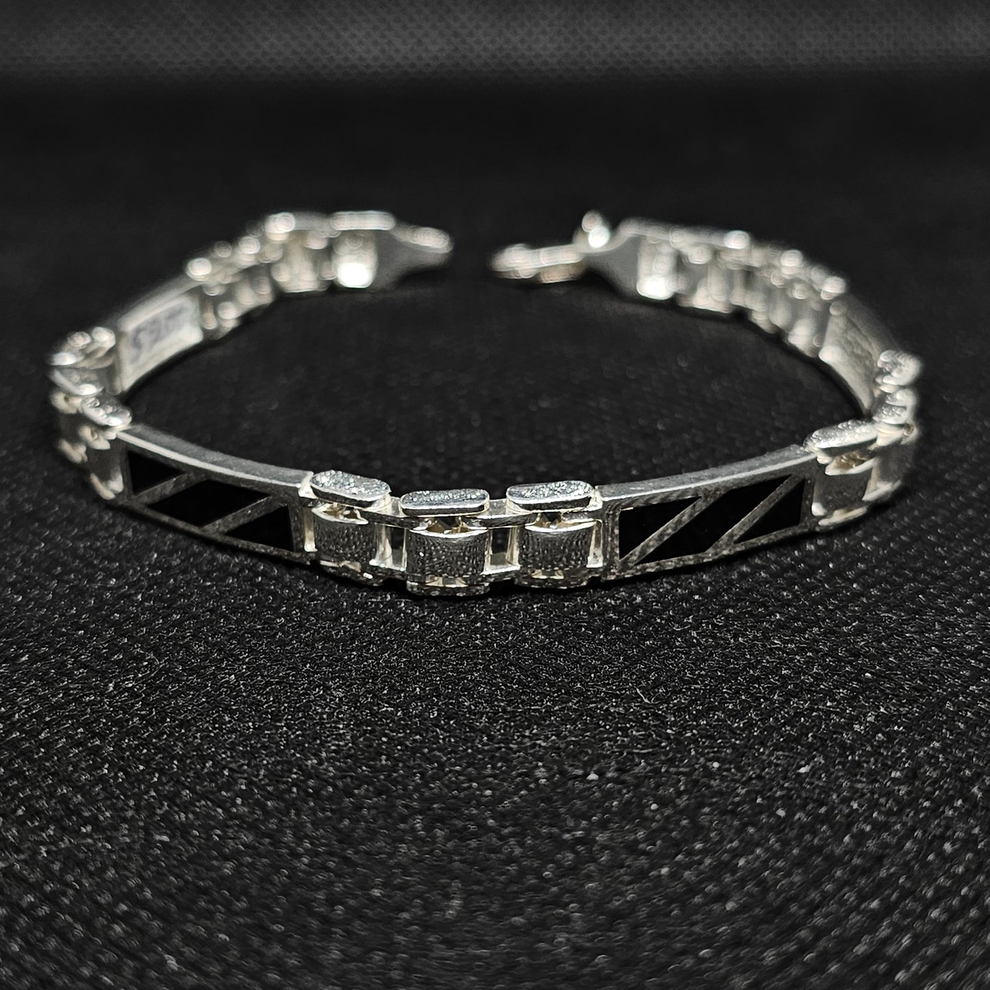 Men's Geometric Link Bracelet with Black Inlay – Premium Silver Finish (22g)
