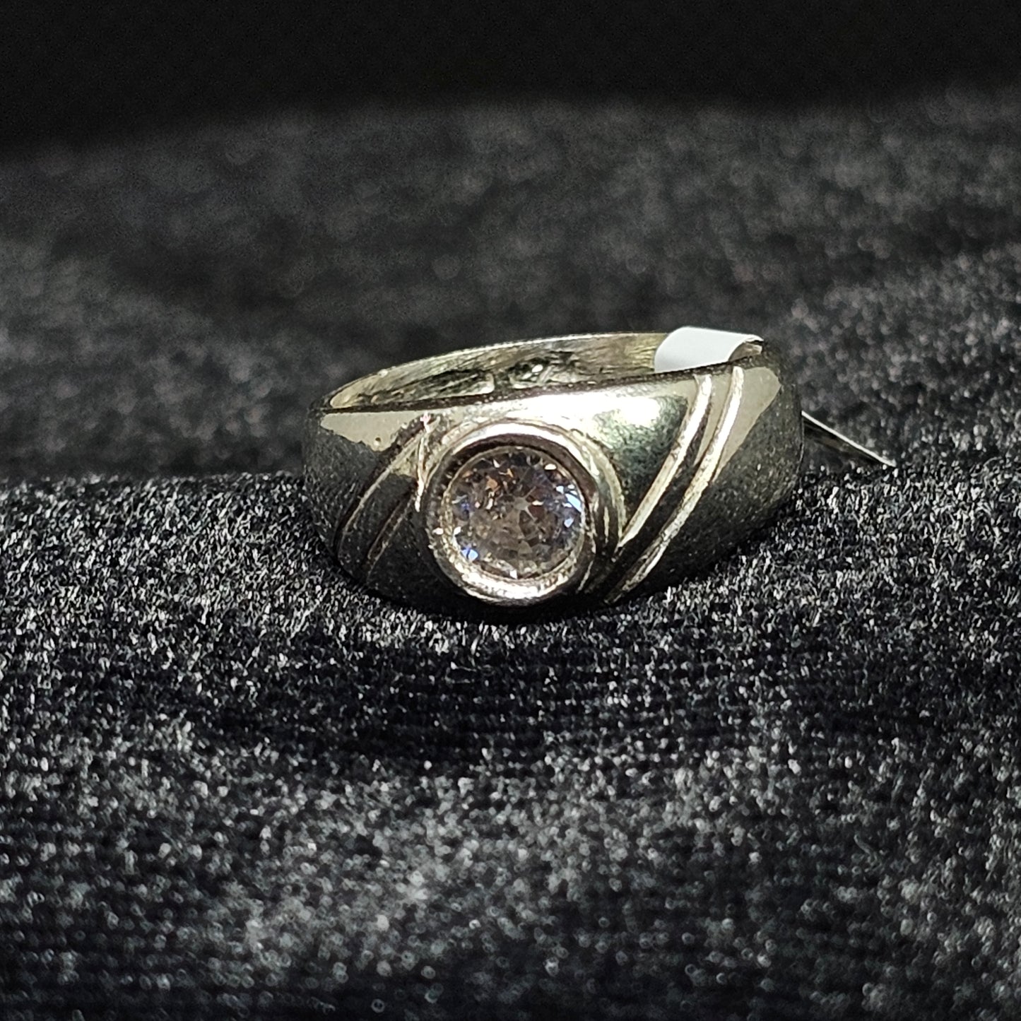 Thick Band Solitaire Silver Ring