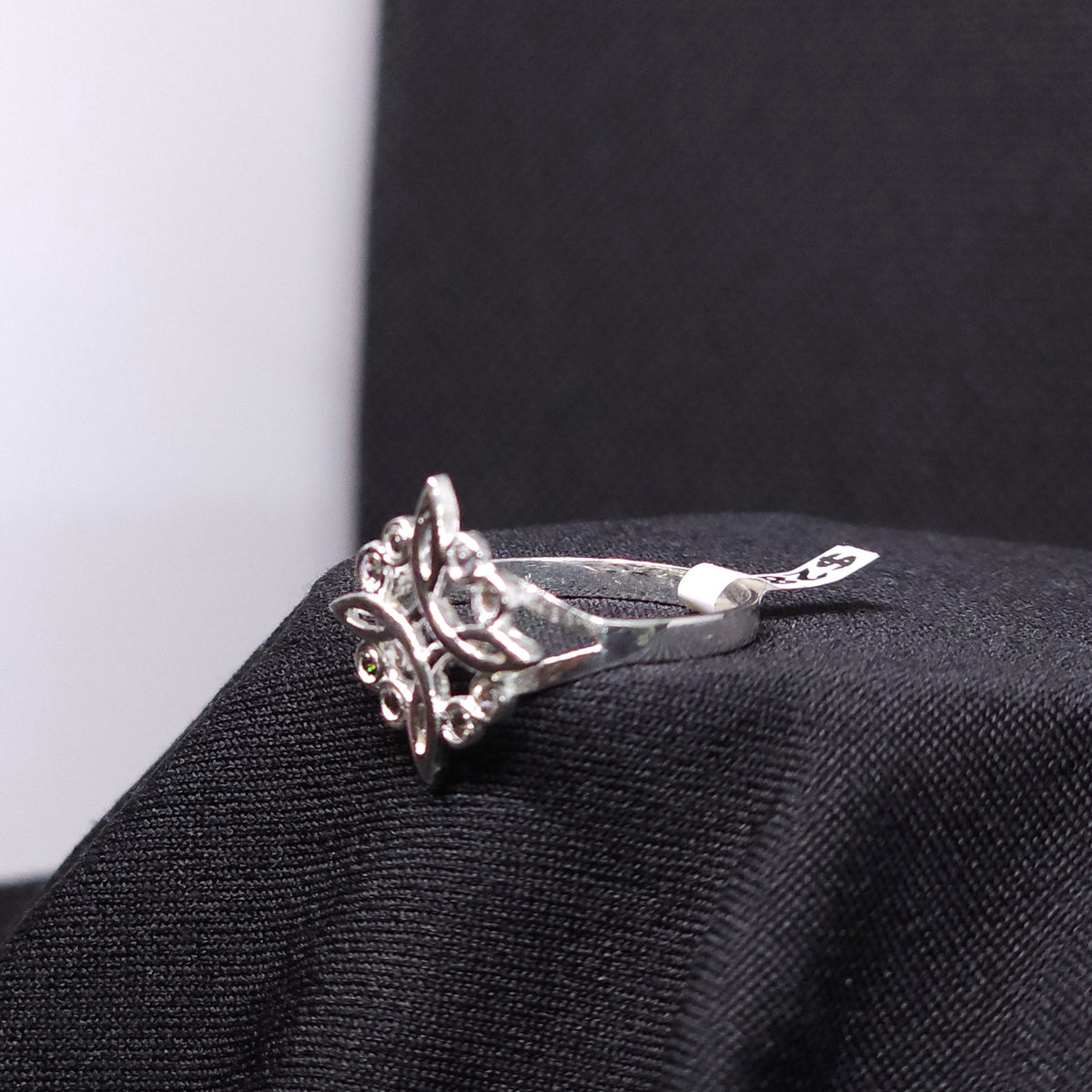 Sterling Silver Witch's Knot