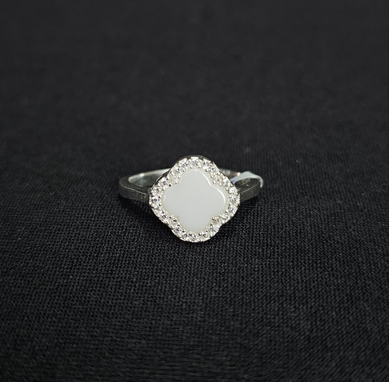 White Clover Ring 925 Sterling Silver