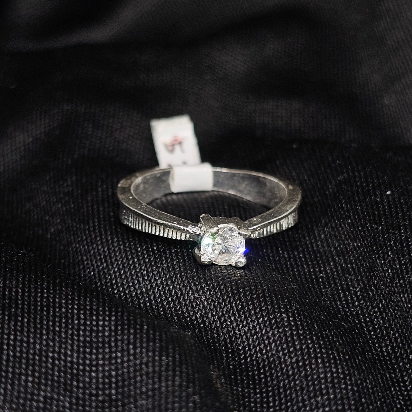 Classic Solitaire CZ Ring, Sizes 5.5 to 9, Silver 2.5g Elegant Fit