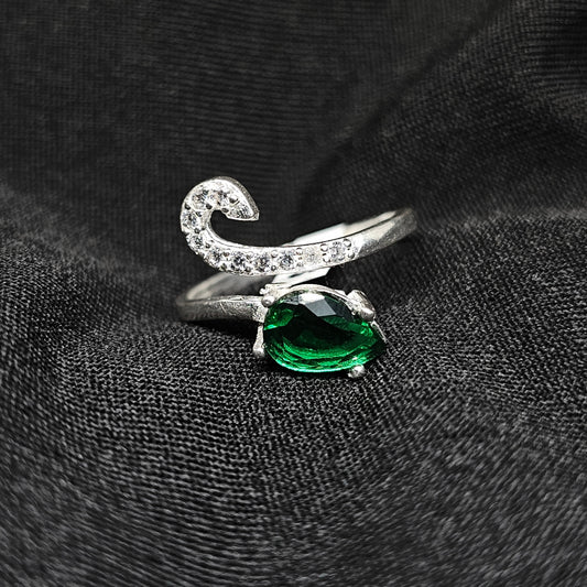 925 Silver Snake Ring with Green CZ – Size 7.5 Unique Design