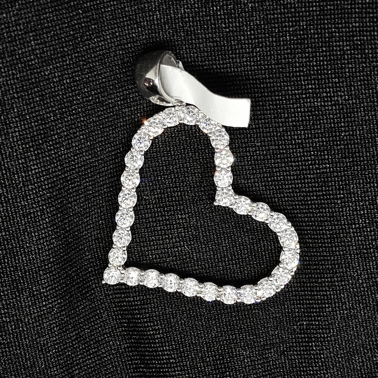Big Heart Pendant – Bold Statement Jewelry for Women & Men