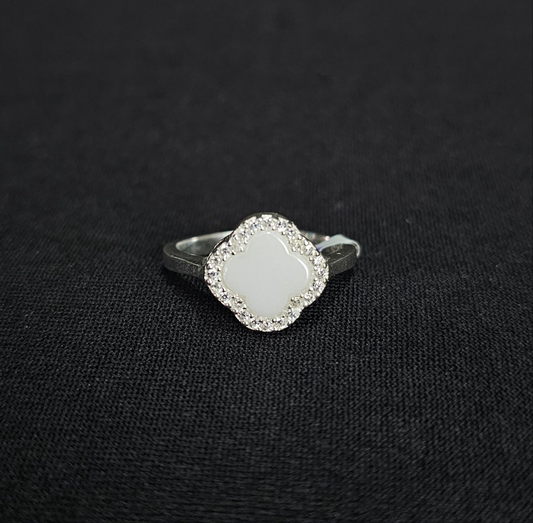 White Clover Ring 925 Sterling Silver